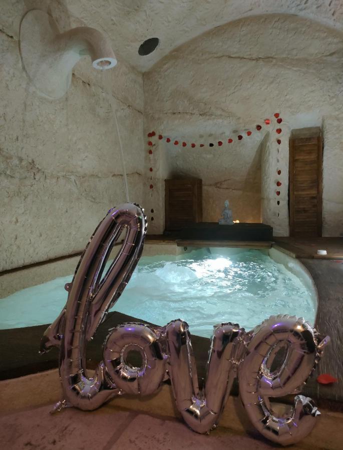 Dimora Della Nonna-Luxury Home โมลา ดิ บารี ภายนอก รูปภาพ