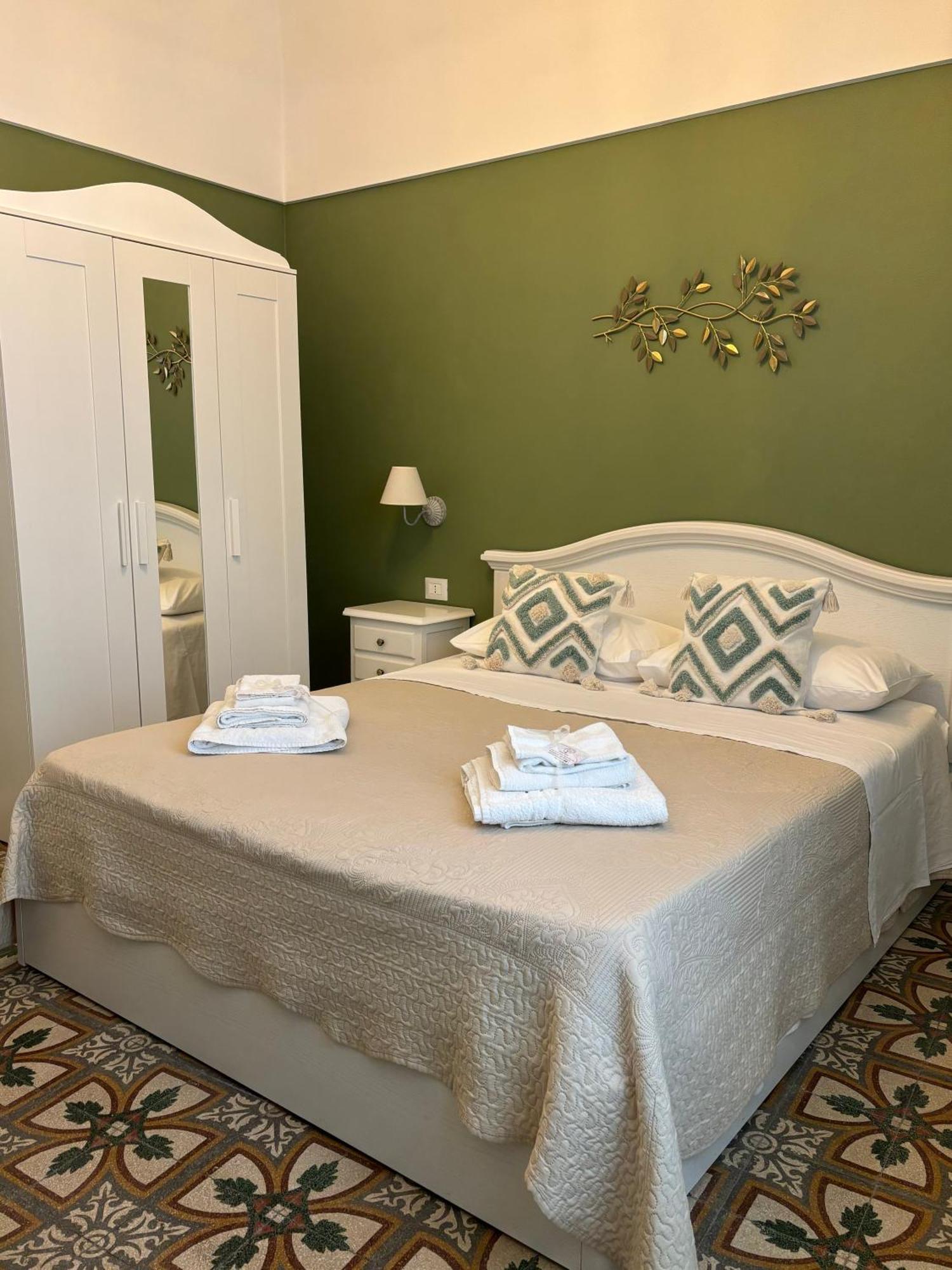 Dimora Della Nonna-Luxury Home โมลา ดิ บารี ภายนอก รูปภาพ